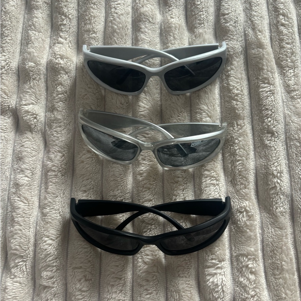 Trendy Gray, Silver Black Sunglasses Set